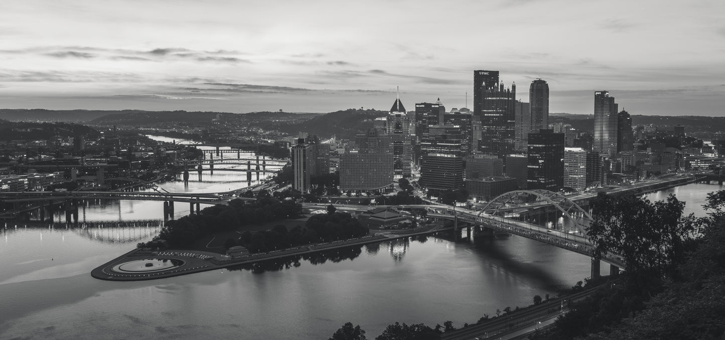 Pittsburgh In B&W